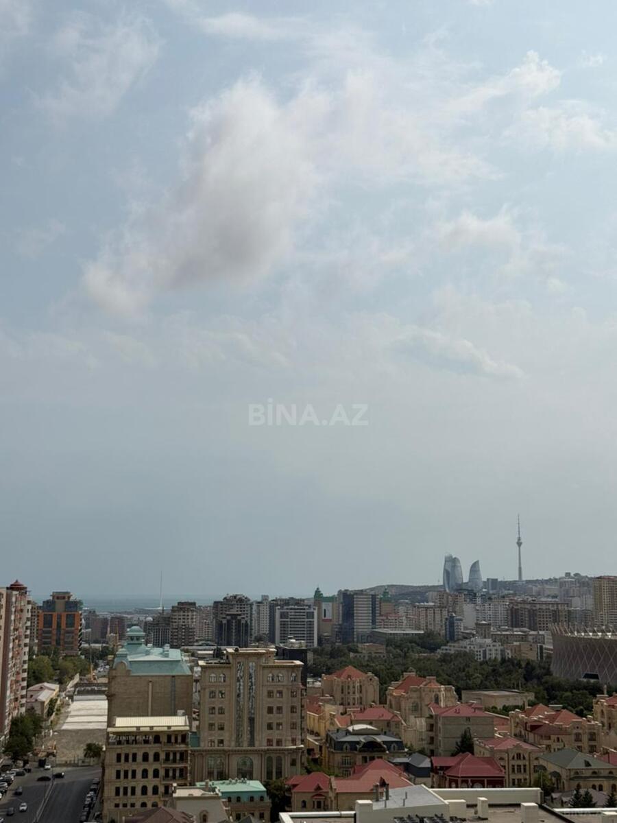 3 otaqlı Yeni tikili, 8 Noyabr m., Bakı