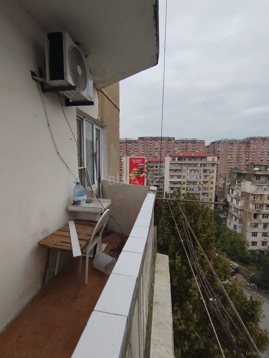 2 otaqlı Köhnə tikili, İnşaatçılar m., Bakı