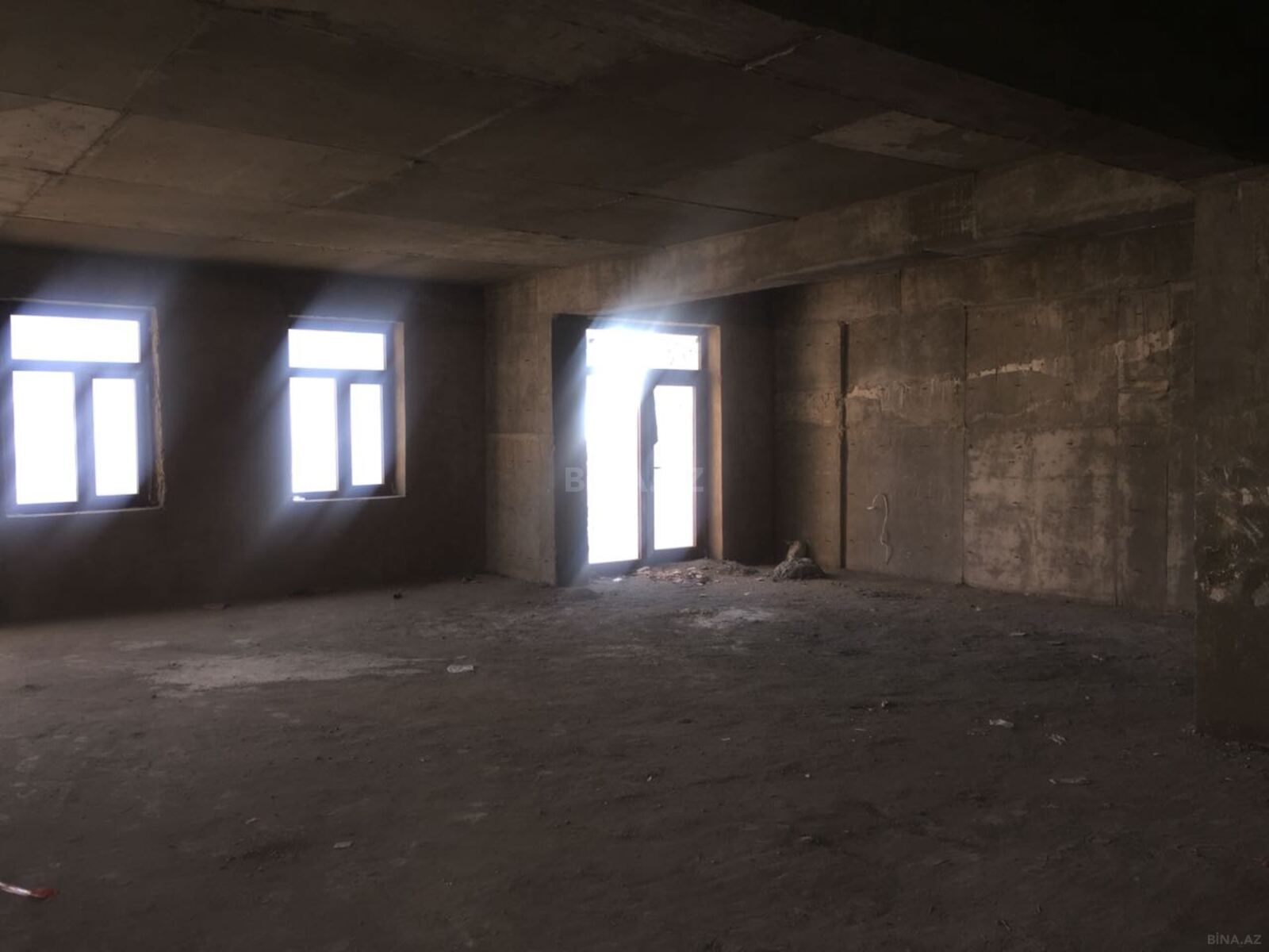 3 otaqlı Yeni tikili, 28 May m., Bakı