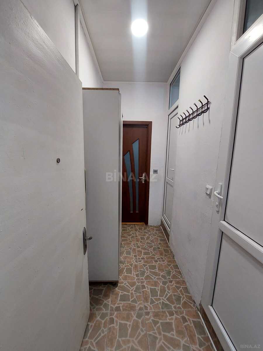 2 otaqlı Köhnə tikili, Memar Əcəmi m., Bakı