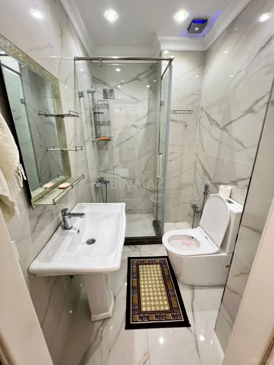 3 otaqlı Yeni tikili, Şah İsmayıl Xətai m., Bakı