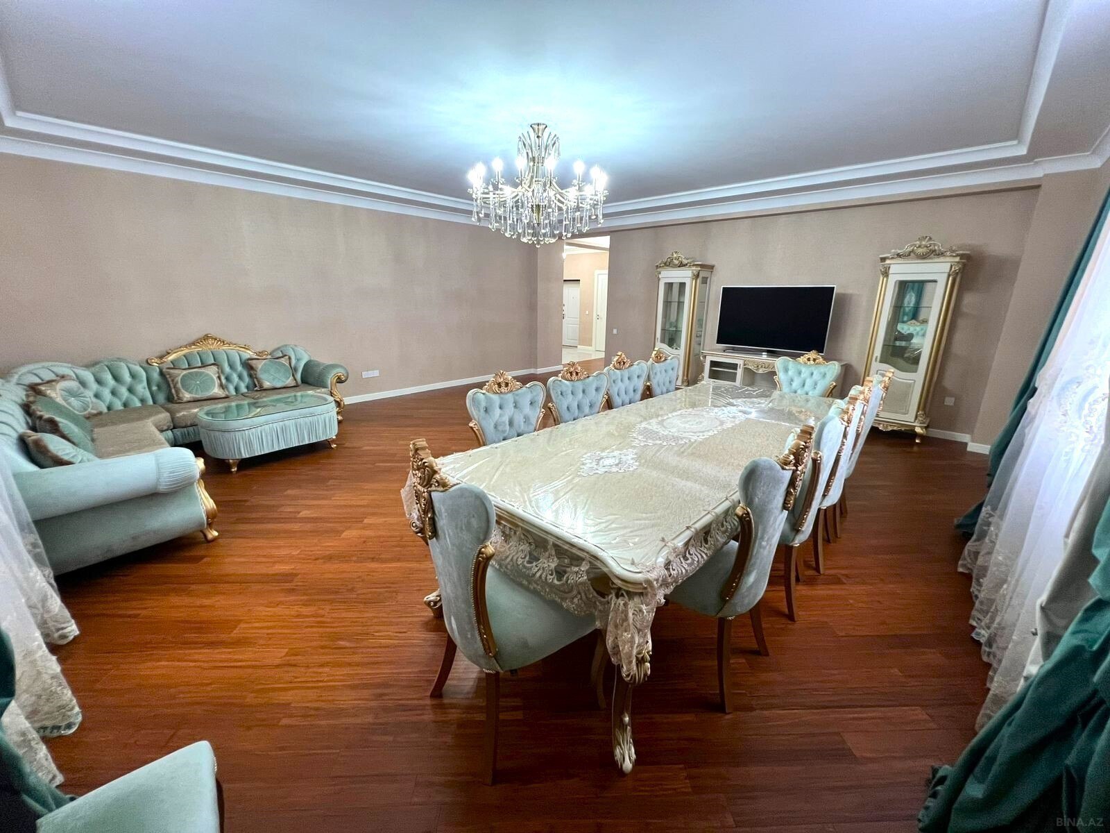 3 otaqlı Yeni tikili, Şah İsmayıl Xətai m., Bakı