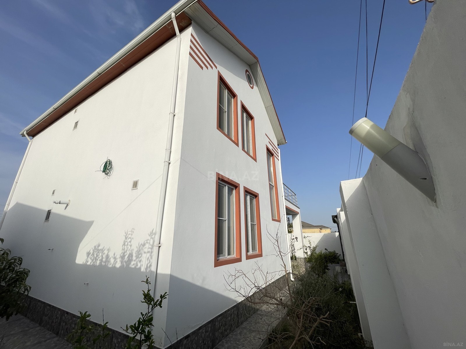 4 otaqlı Həyət evi/Bağ evi, Buzovna q., Bakı