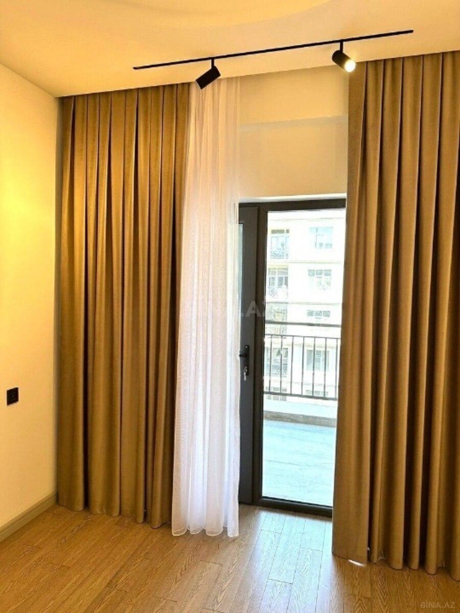 3 otaqlı Yeni tikili, 28 May m., Bakı