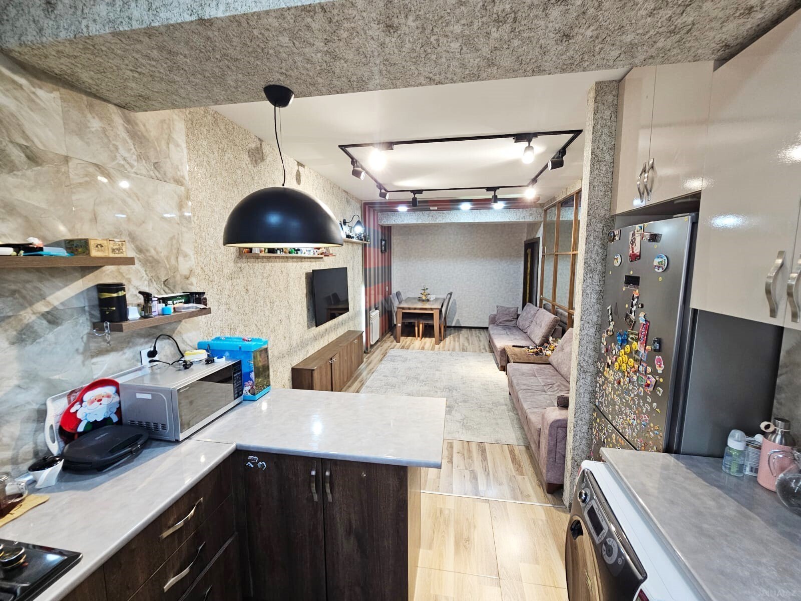 3 otaqlı Yeni tikili, İnşaatçılar m., Bakı