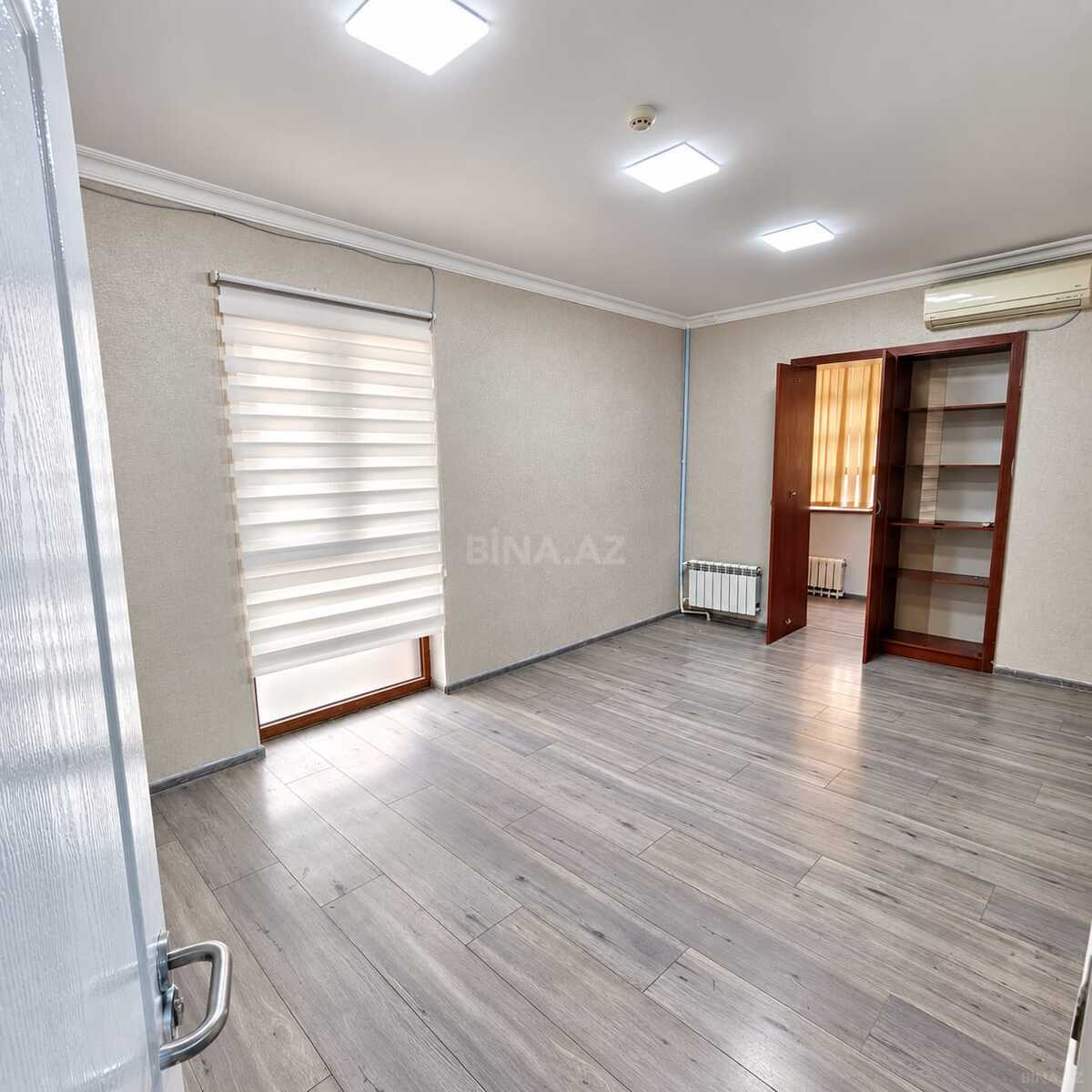 3 otaqlı Ofis, Şah İsmayıl Xətai m., Bakı