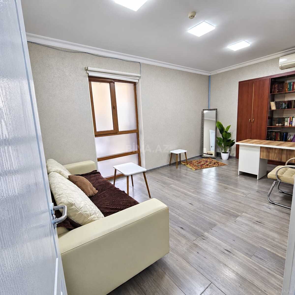 3 otaqlı Ofis, Şah İsmayıl Xətai m., Bakı