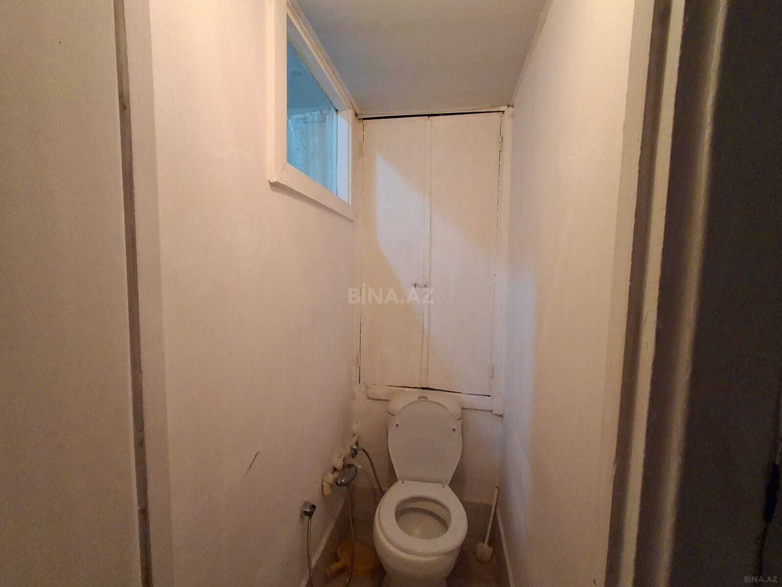 2 otaqlı Köhnə tikili, Qara Qarayev m., Bakı
