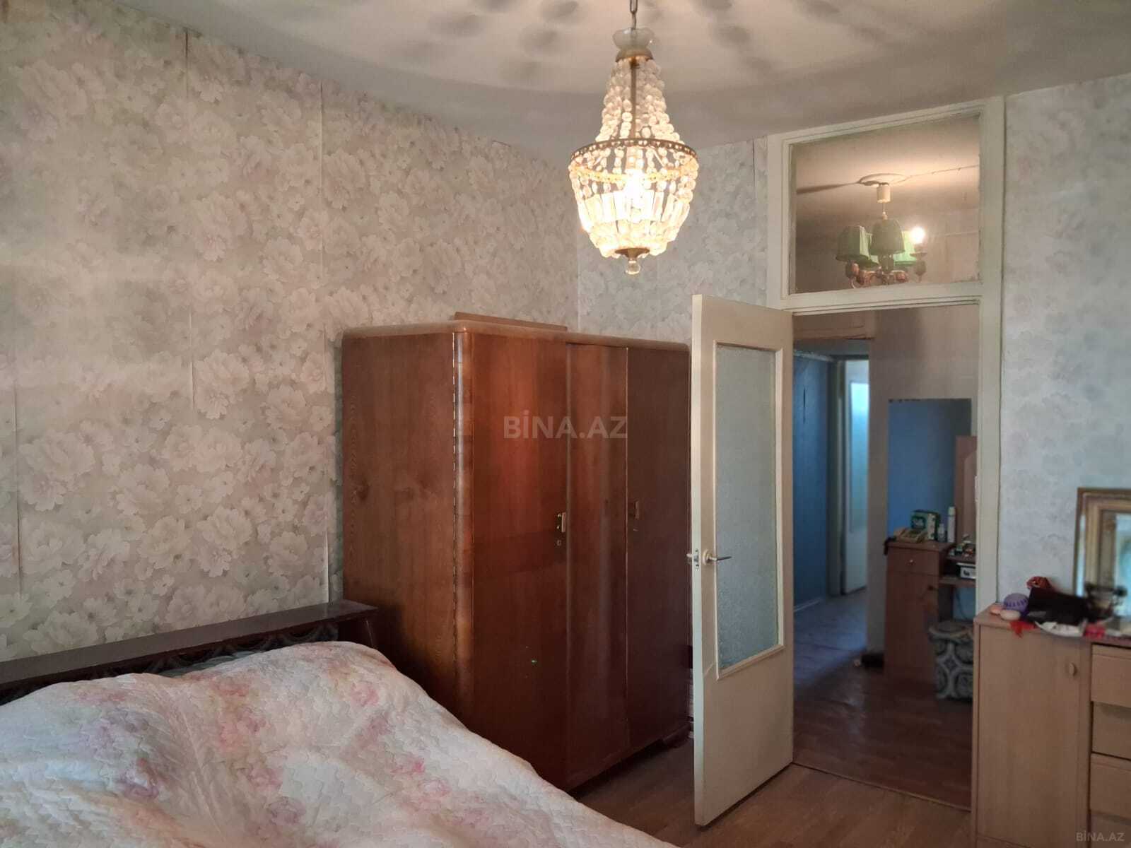 2 otaqlı Köhnə tikili, Qara Qarayev m., Bakı