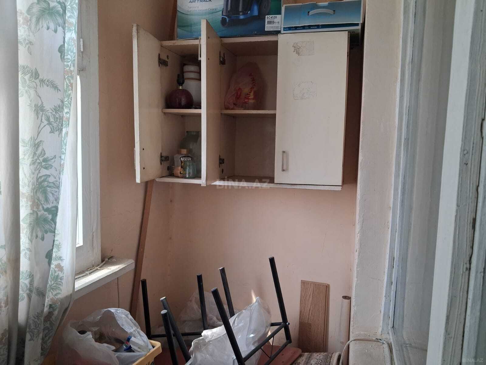 2 otaqlı Köhnə tikili, Qara Qarayev m., Bakı