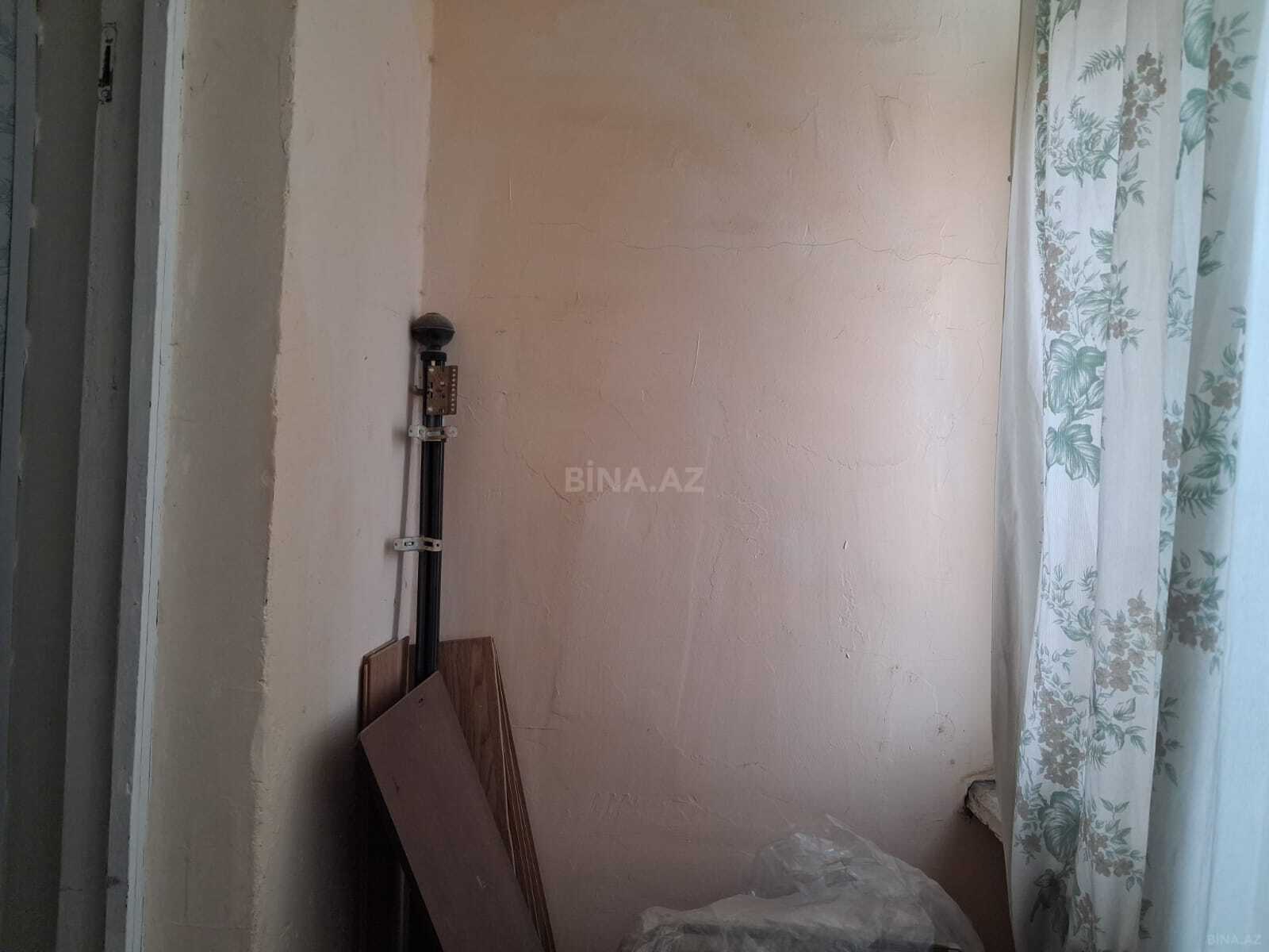 2 otaqlı Köhnə tikili, Qara Qarayev m., Bakı
