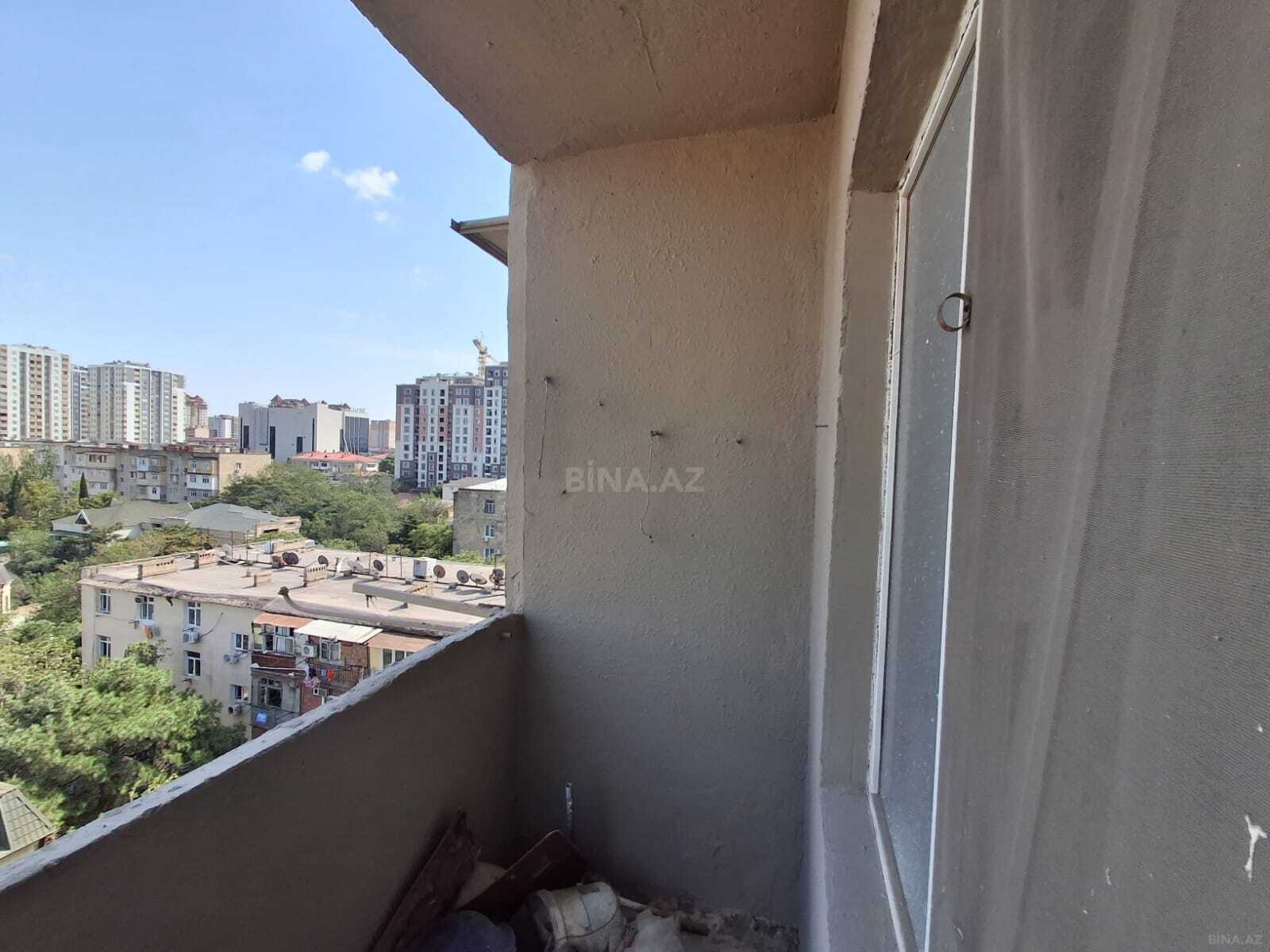 2 otaqlı Köhnə tikili, Qara Qarayev m., Bakı