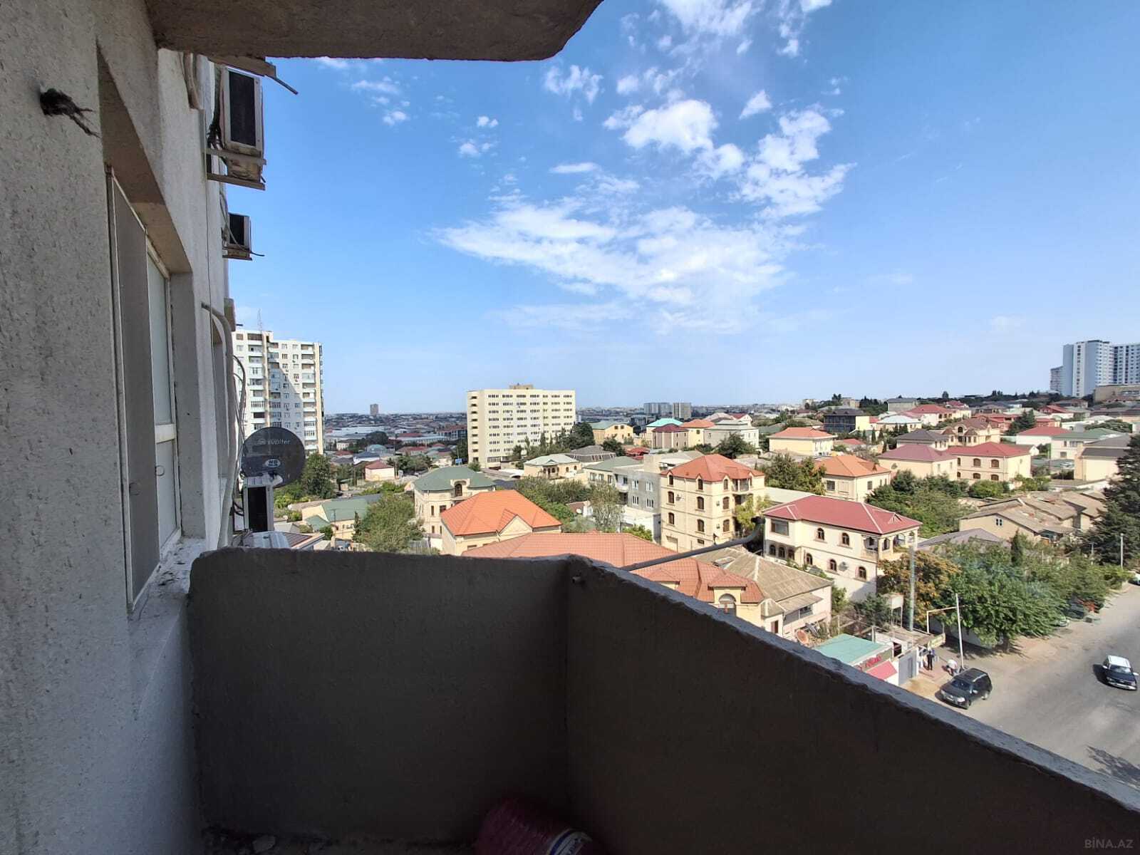 2 otaqlı Köhnə tikili, Qara Qarayev m., Bakı