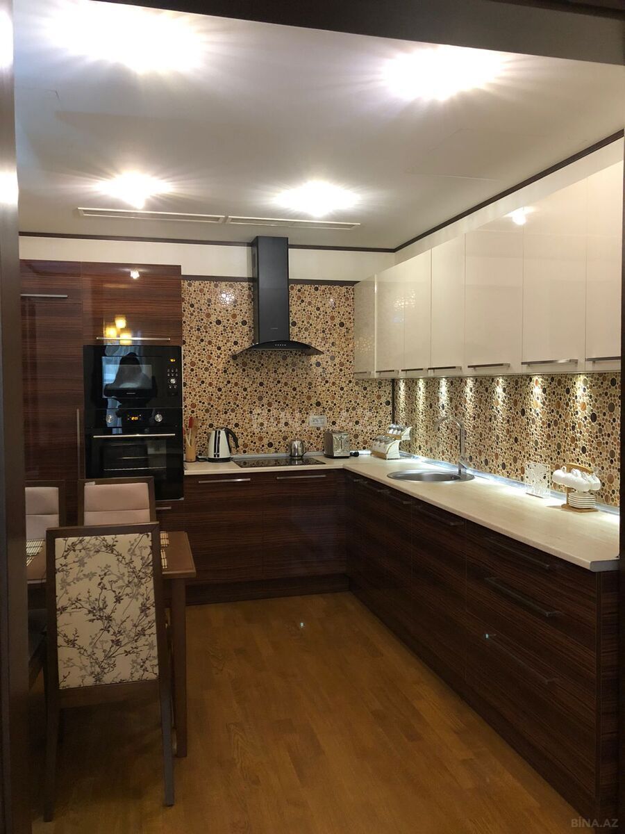 3 otaqlı Yeni tikili, Səbail r., Bakı