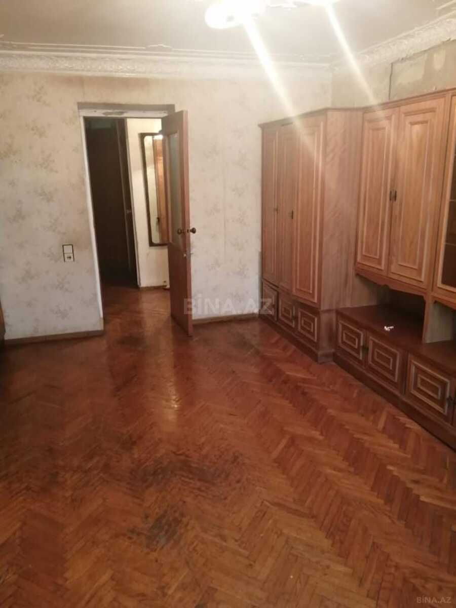 3 otaqlı Köhnə tikili, İçəri Şəhər m., Bakı