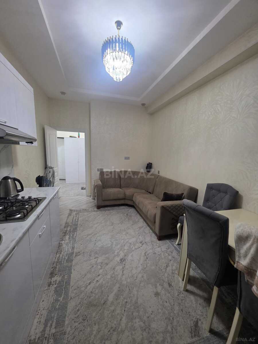 2 otaqlı Yeni tikili, Xırdalan