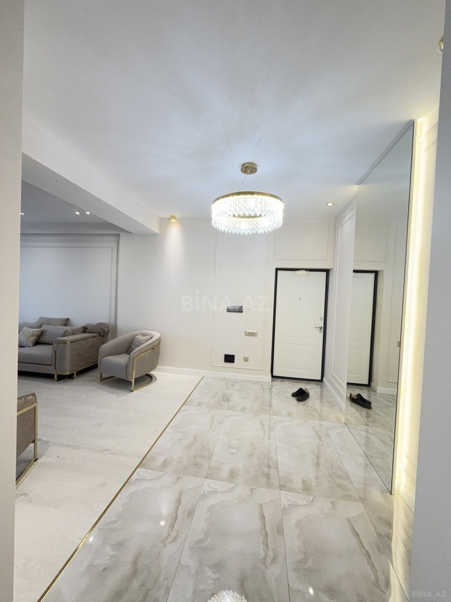 3 otaqlı Yeni tikili, Neftçilər m., Bakı