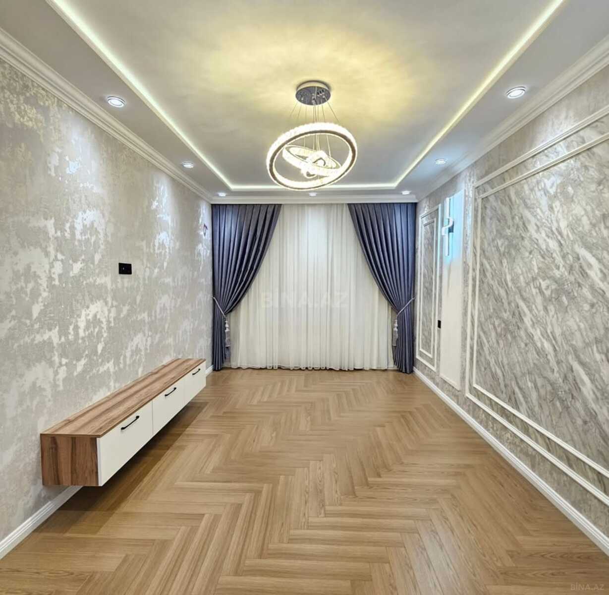 2 otaqlı Köhnə tikili, Memar Əcəmi m., Bakı