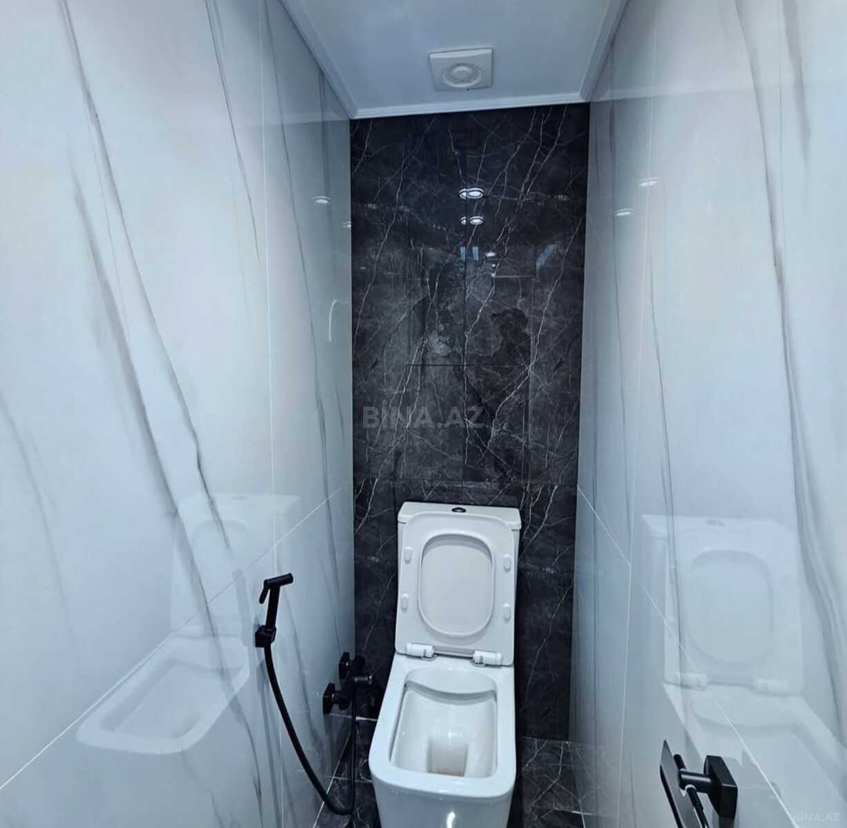 2 otaqlı Köhnə tikili, Memar Əcəmi m., Bakı