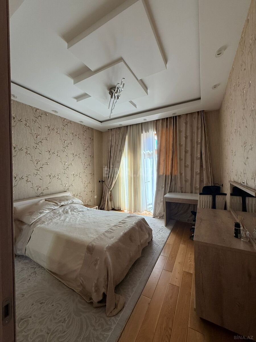 4 otaqlı Yeni tikili, Şah İsmayıl Xətai m., Bakı