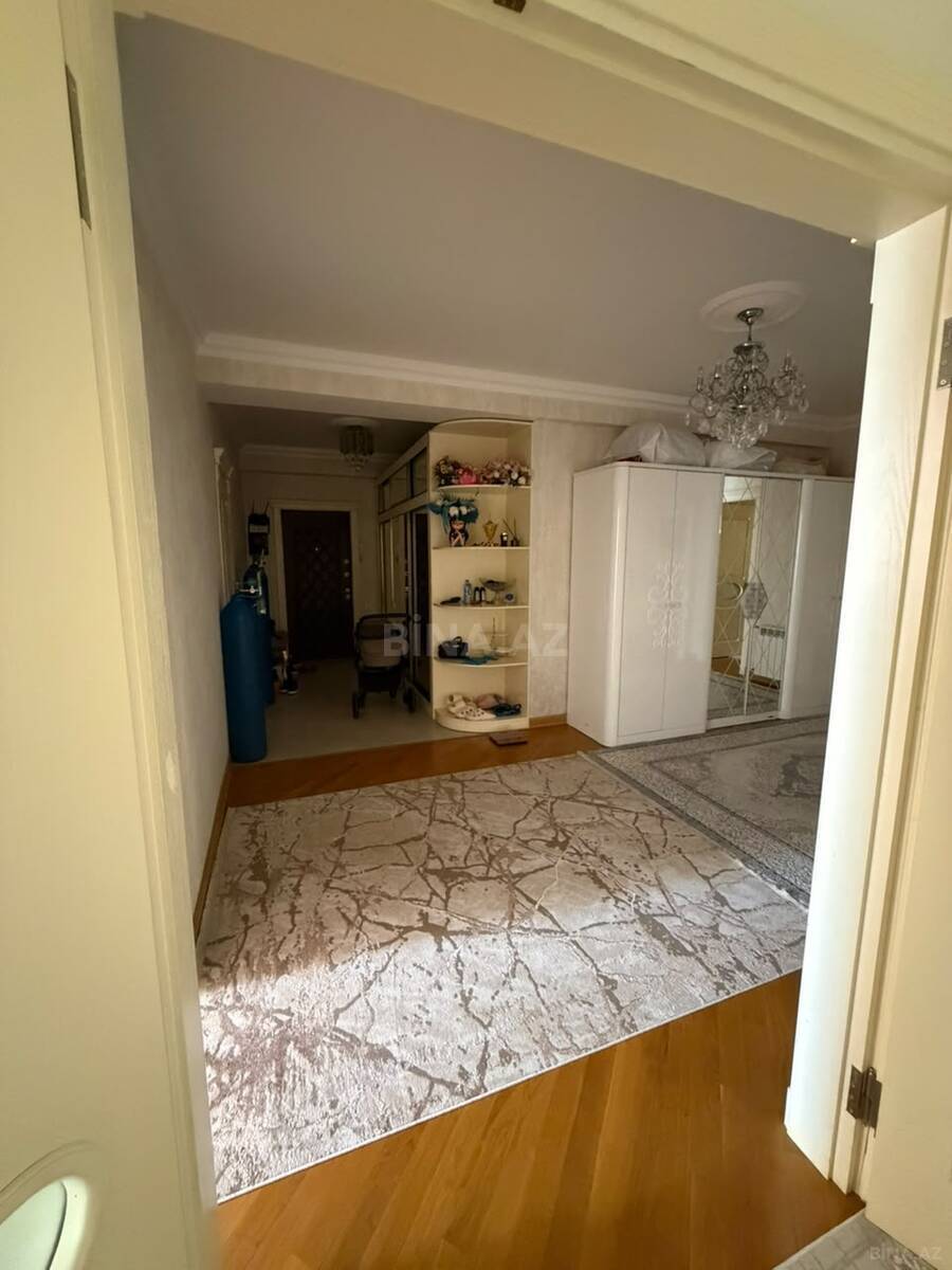 3 otaqlı Yeni tikili, Həzi Aslanov m., Bakı