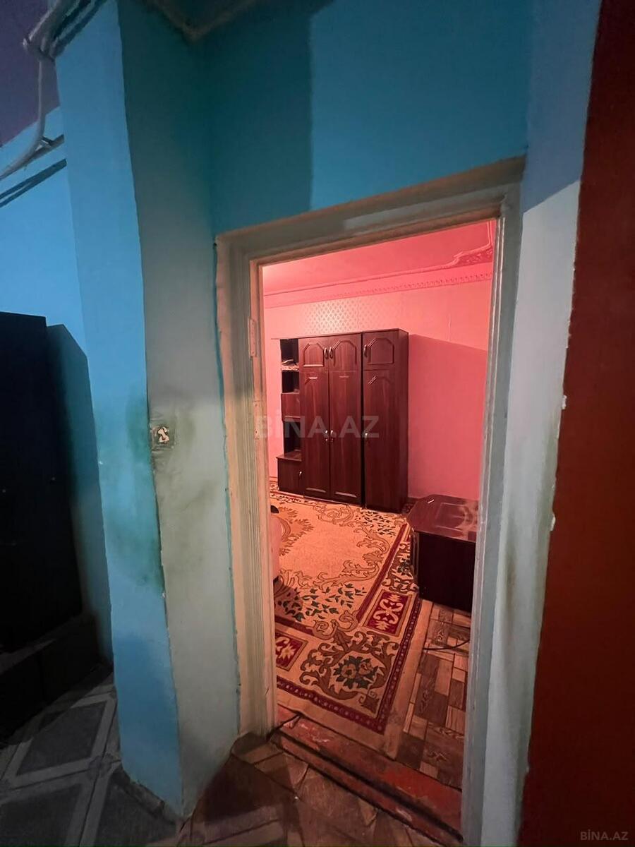 3 otaqlı Köhnə tikili, Xalqlar Dostluğu m., Bakı