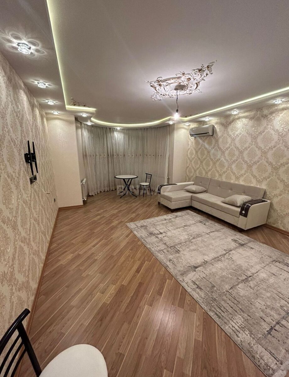 2 otaqlı Yeni tikili, 8 Noyabr m., Bakı