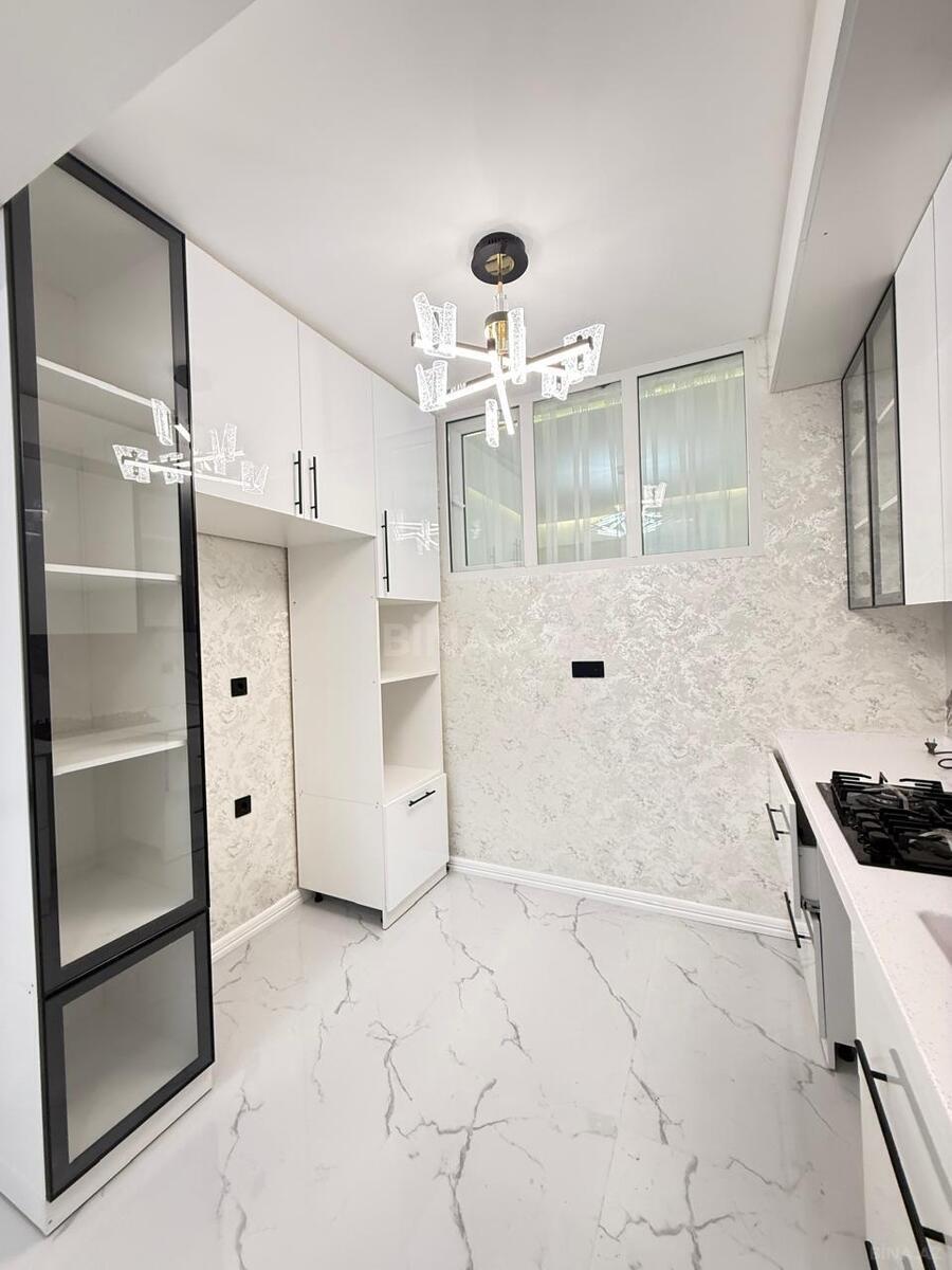 3 otaqlı Yeni tikili, Həzi Aslanov m., Bakı