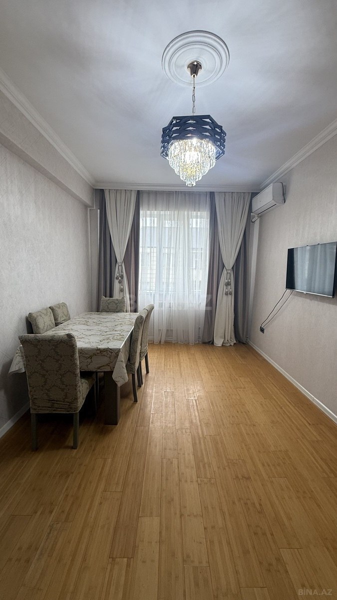 2 otaqlı Yeni tikili, Xırdalan