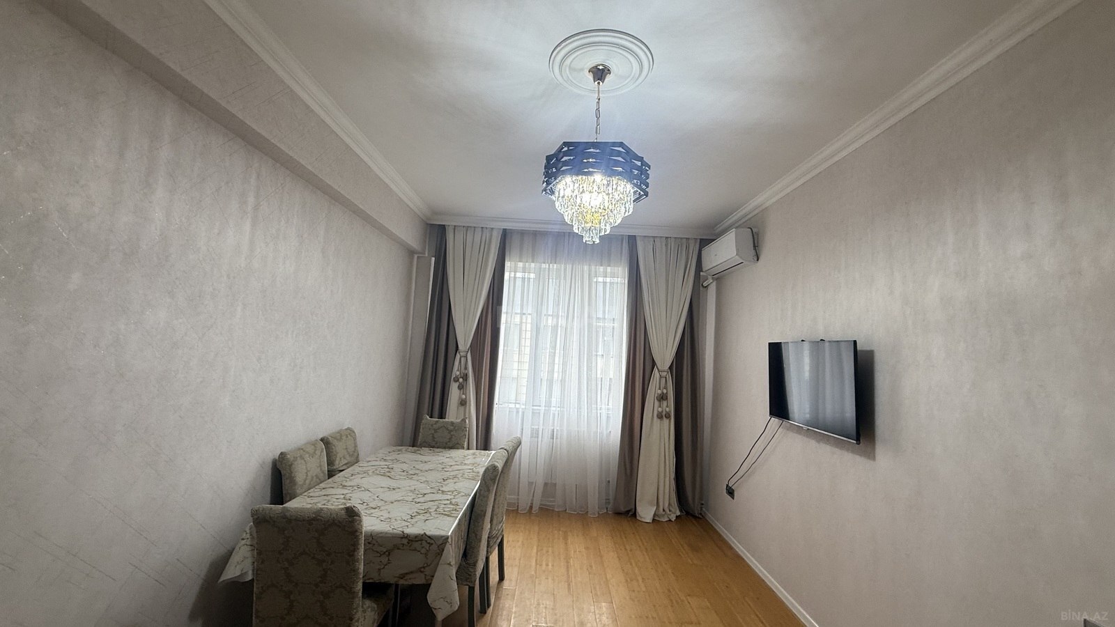 2 otaqlı Yeni tikili, Xırdalan