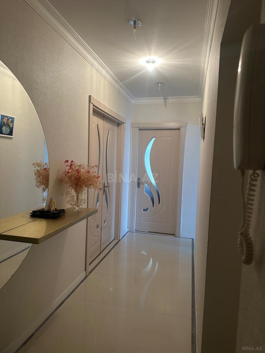 4 otaqlı Köhnə tikili, İnşaatçılar m., Bakı