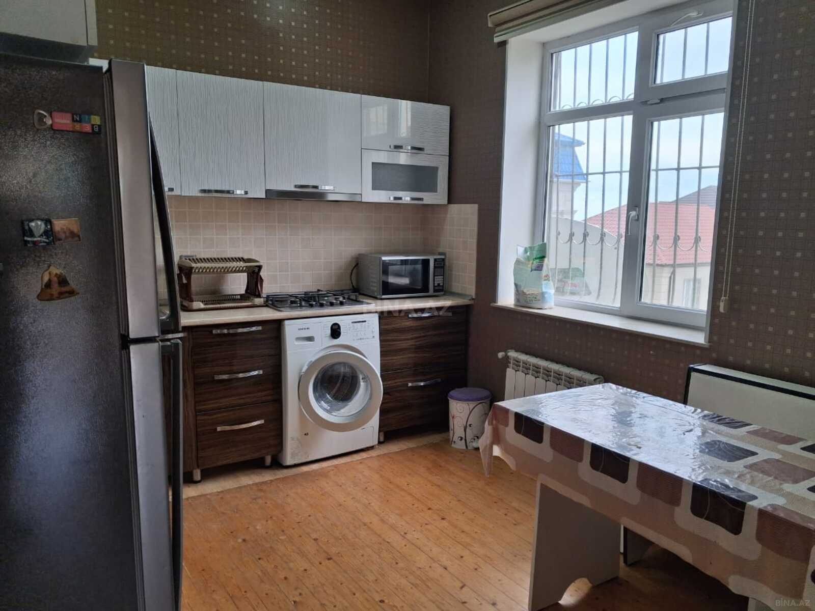 4 otaqlı Həyət evi/Bağ evi, Badamdar q., Bakı