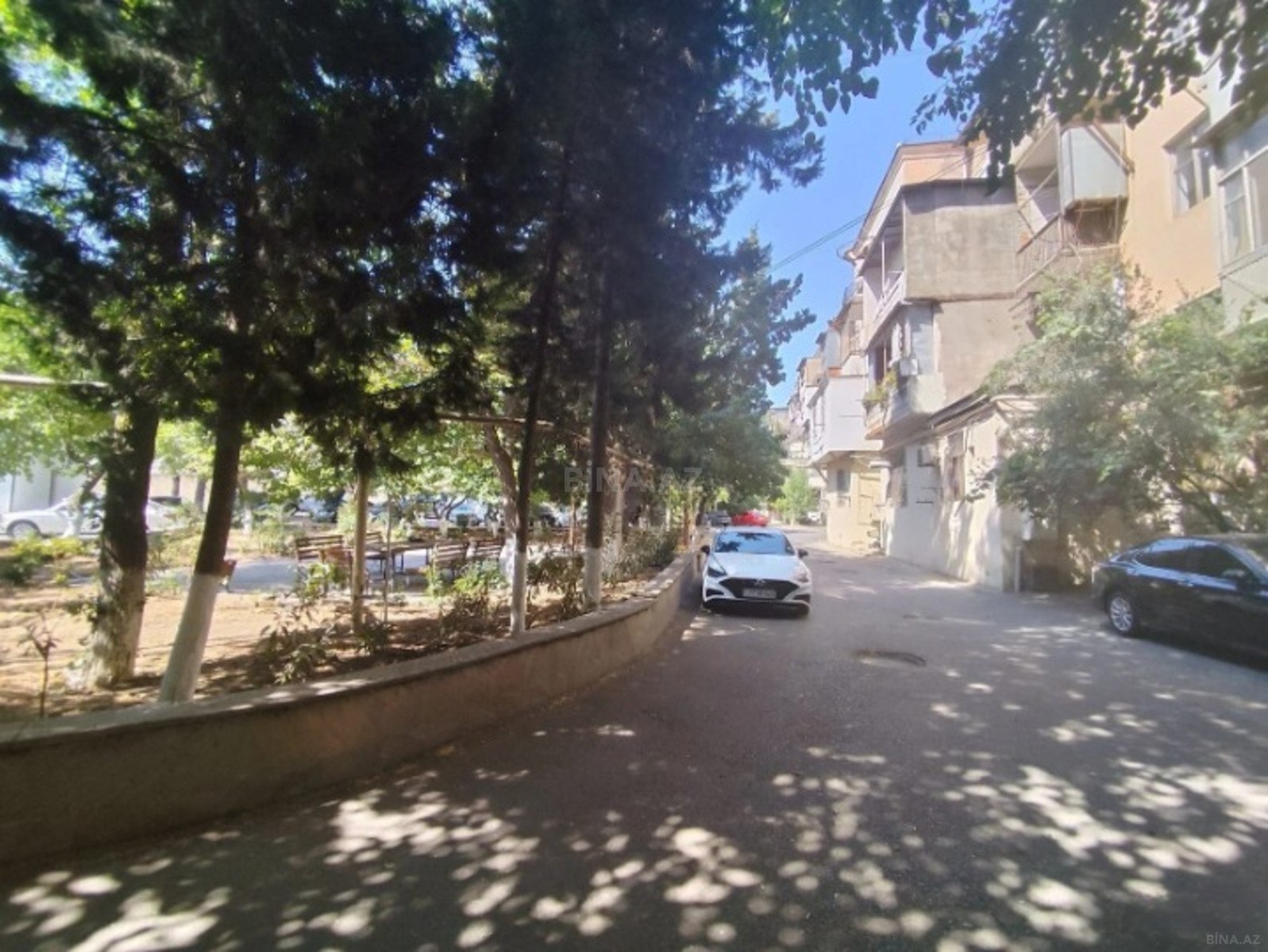5 otaqlı Köhnə tikili, Elmlər Akademiyası m., Bakı