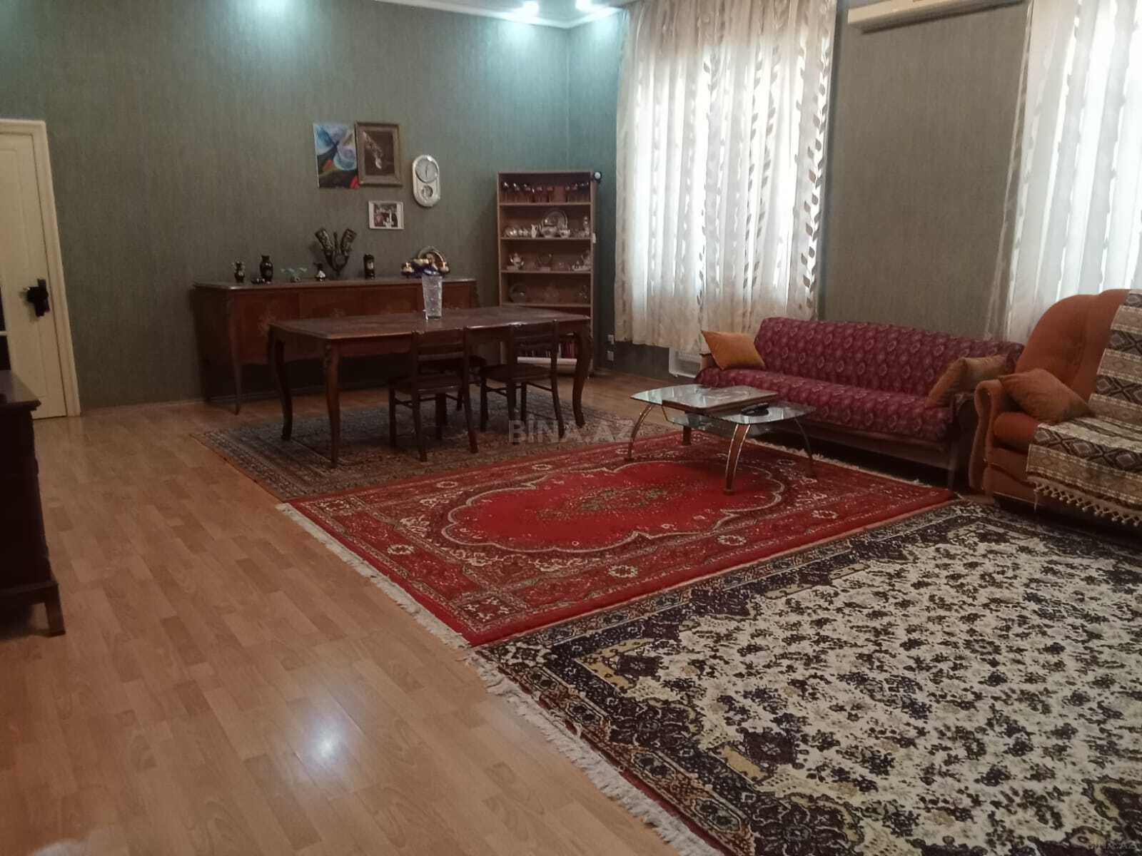 5 otaqlı Həyət evi/Bağ evi, Mərdəkan q., Bakı