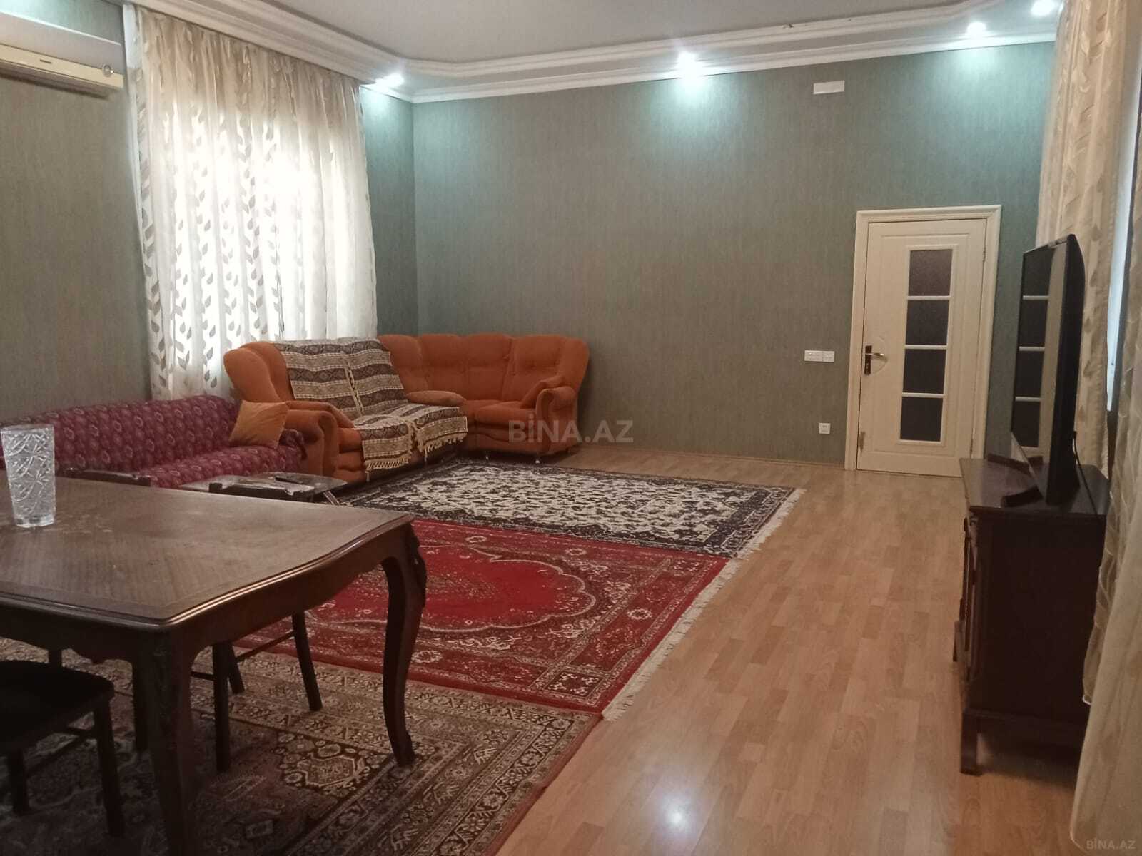 5 otaqlı Həyət evi/Bağ evi, Mərdəkan q., Bakı