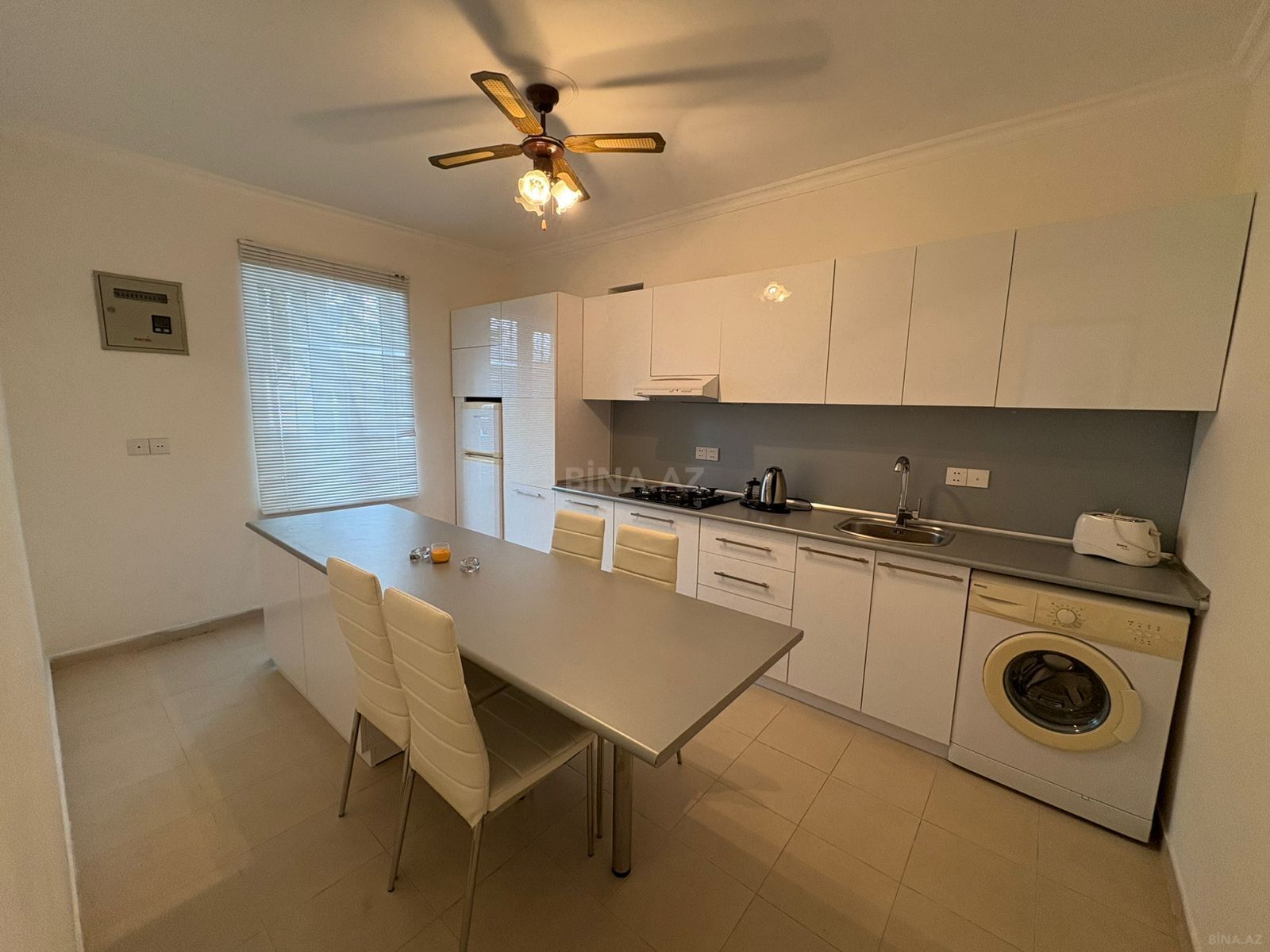 7 otaqlı Həyət evi/Bağ evi, Suraxanı r., Bakı