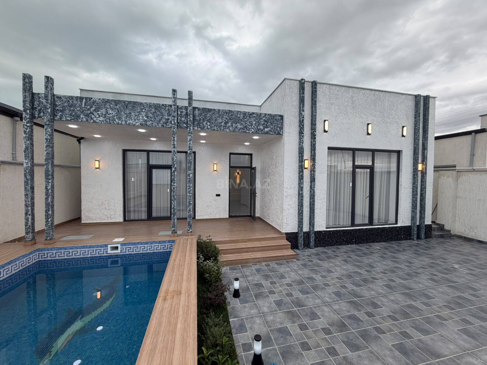 3 otaqlı Həyət evi/Bağ evi, Şüvəlan q., Bakı