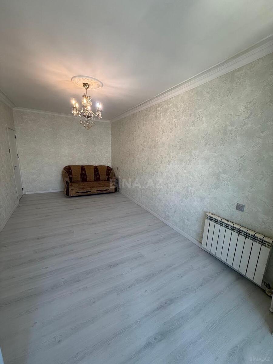 3 otaqlı Köhnə tikili, Həzi Aslanov q., Bakı