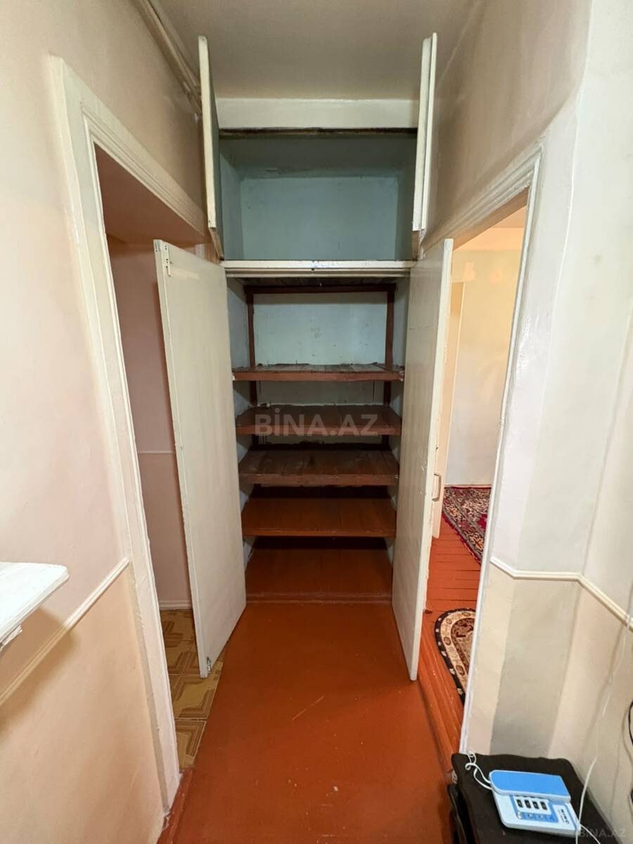 4 otaqlı Köhnə tikili, Xaçmaz r., Xaçmaz