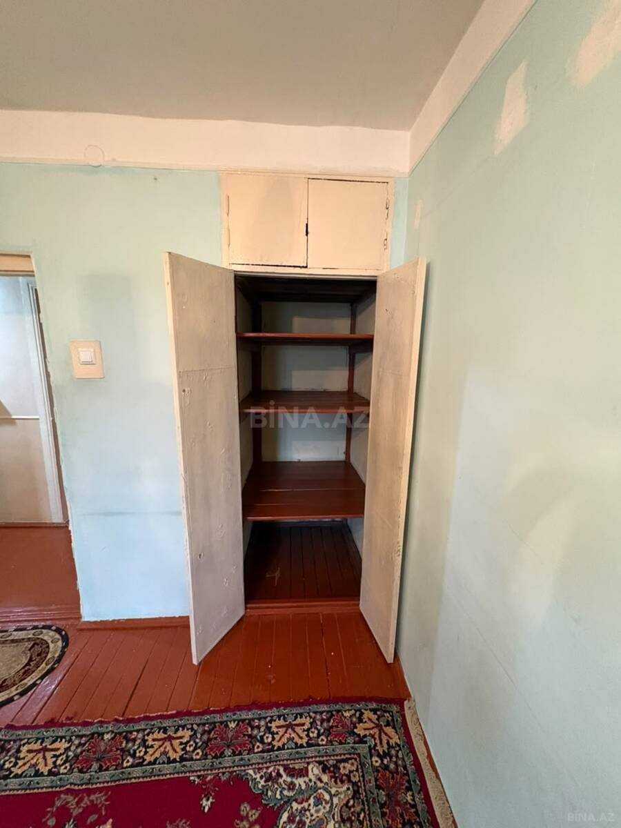 4 otaqlı Köhnə tikili, Xaçmaz r., Xaçmaz