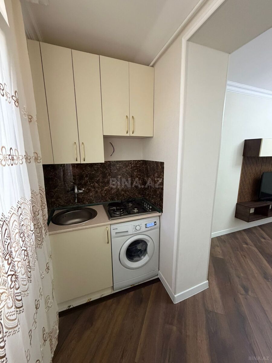 2 otaqlı Köhnə tikili, Həzi Aslanov m., Bakı
