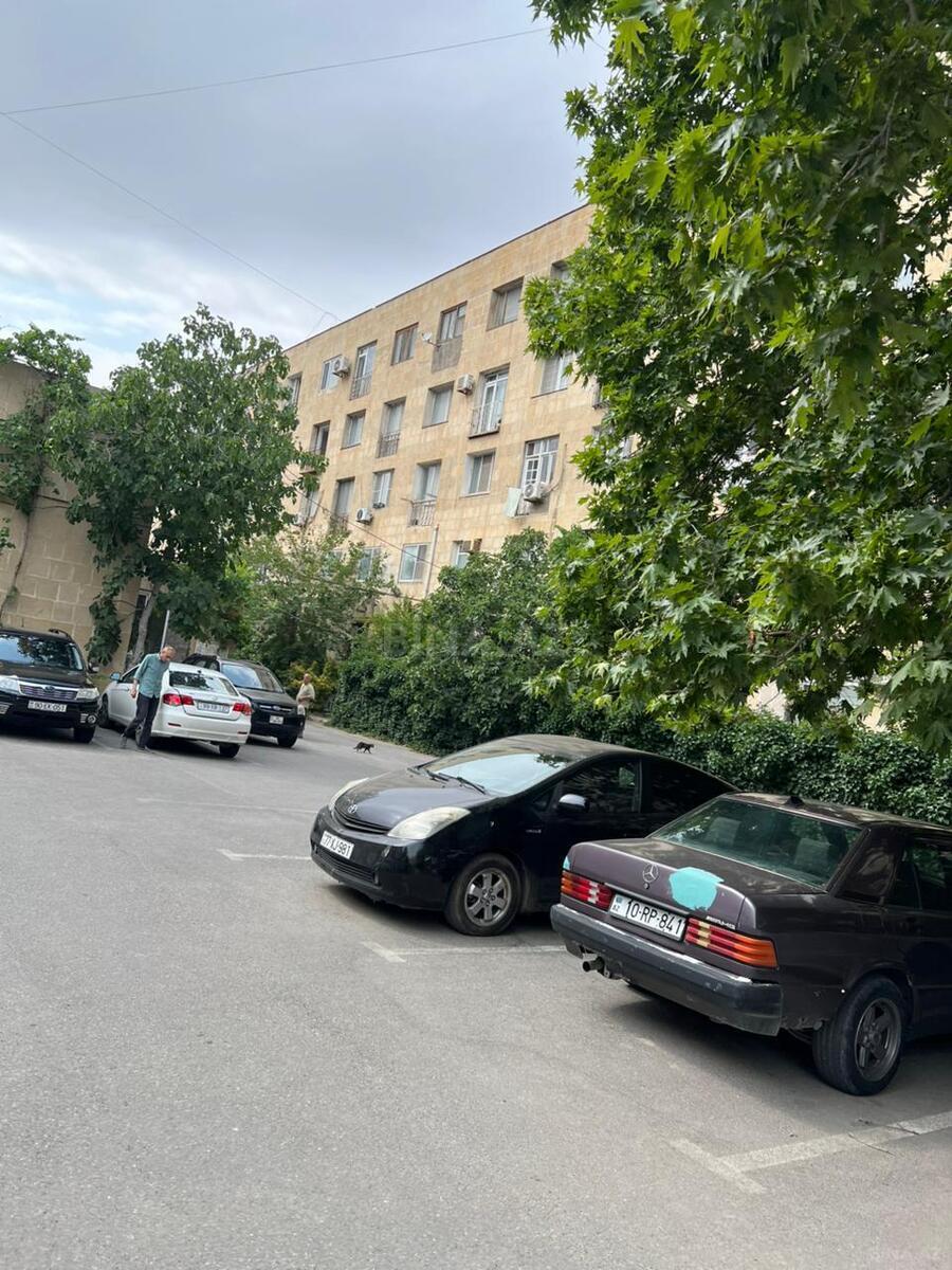 1 otaqlı Köhnə tikili, Nəsimi m., Bakı