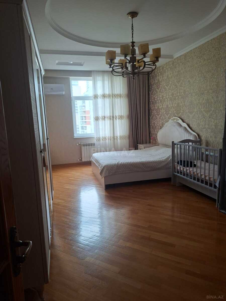 3 otaqlı Yeni tikili, 8 Noyabr m., Bakı