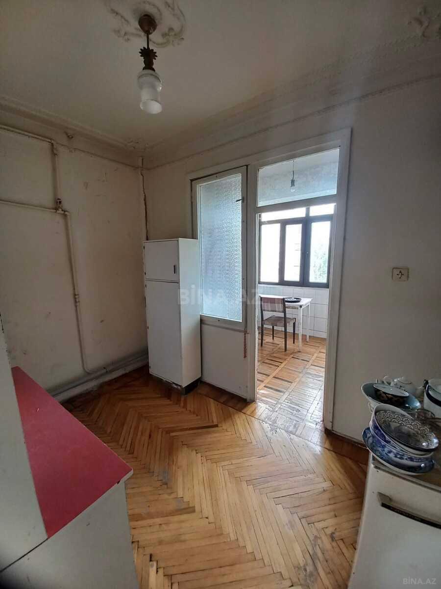 2 otaqlı Köhnə tikili, Həzi Aslanov m., Bakı