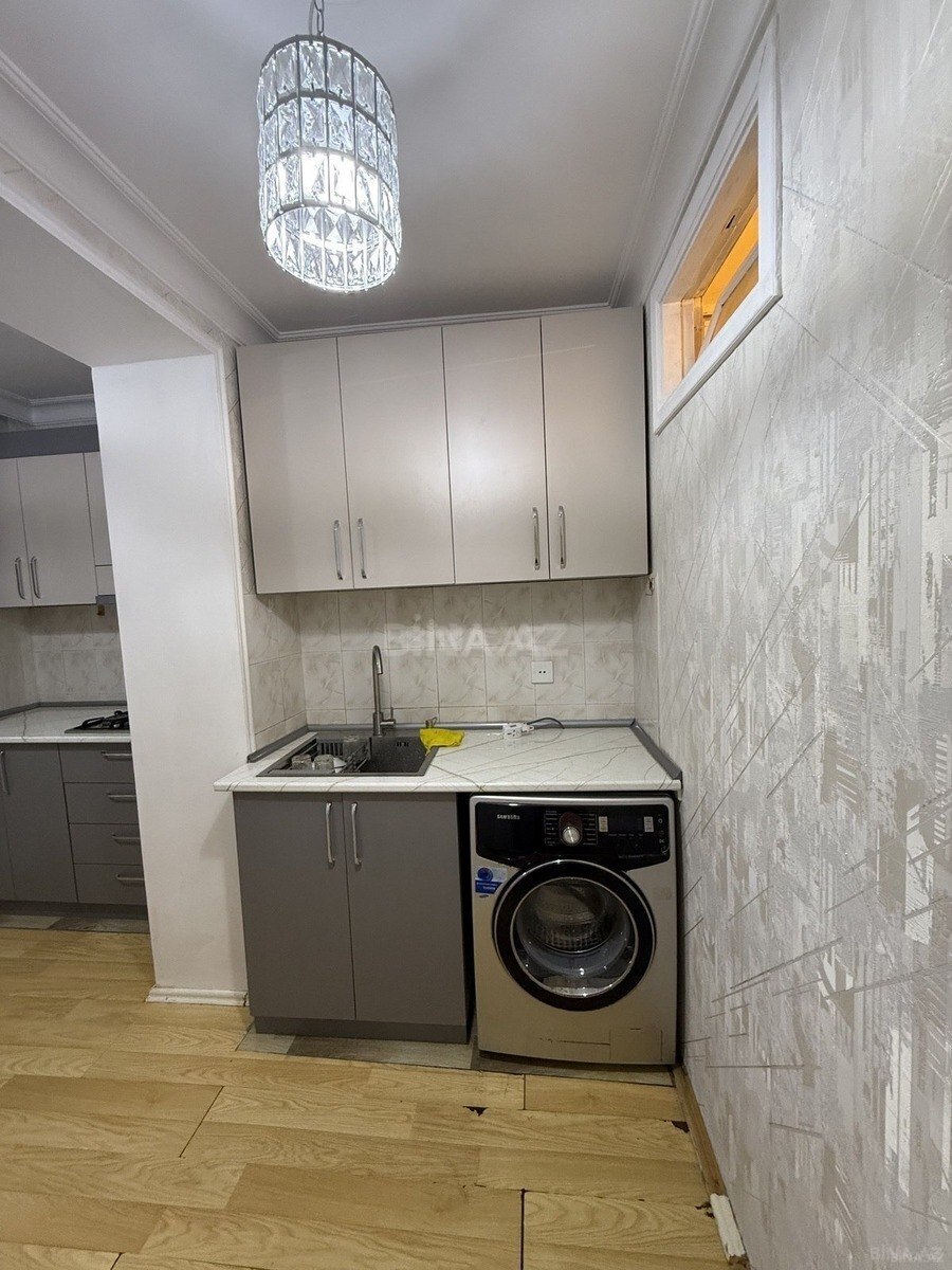 2 otaqlı Köhnə tikili, 28 May m., Bakı