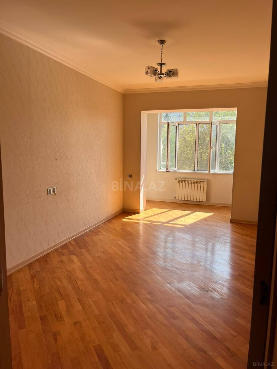 2 otaqlı Köhnə tikili, Xətai r., Bakı