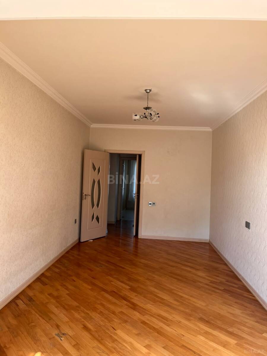 2 otaqlı Köhnə tikili, Xətai r., Bakı