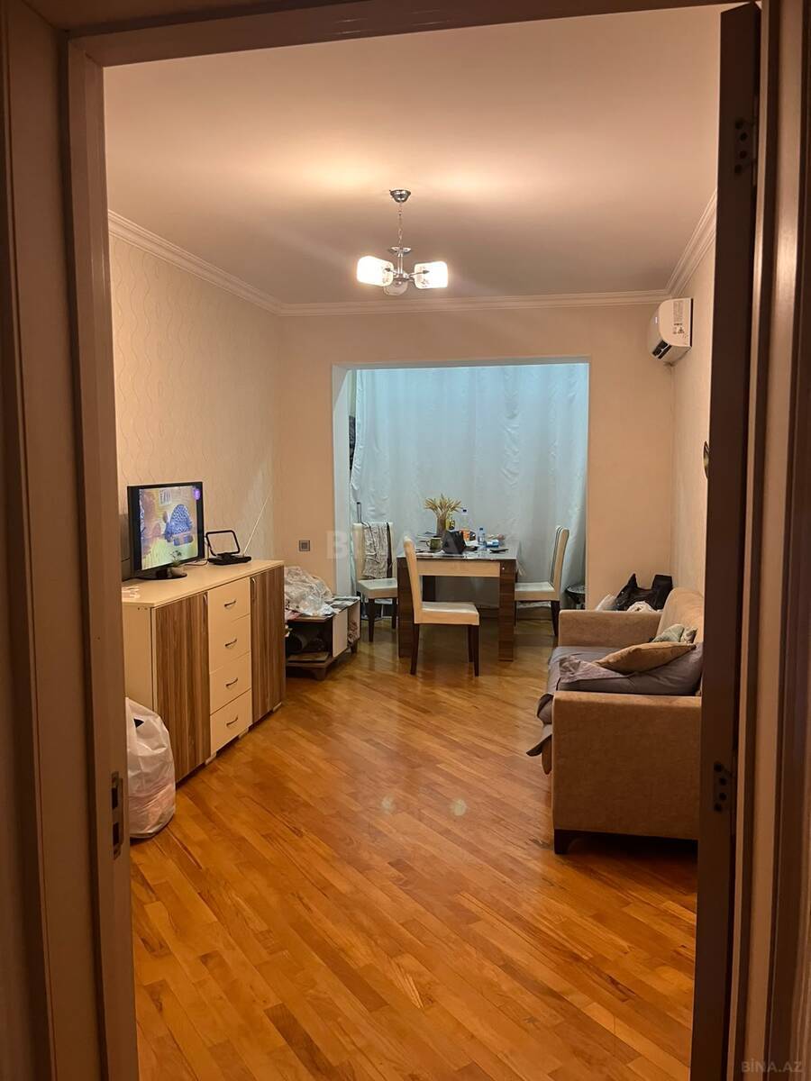 2 otaqlı Köhnə tikili, Xətai r., Bakı