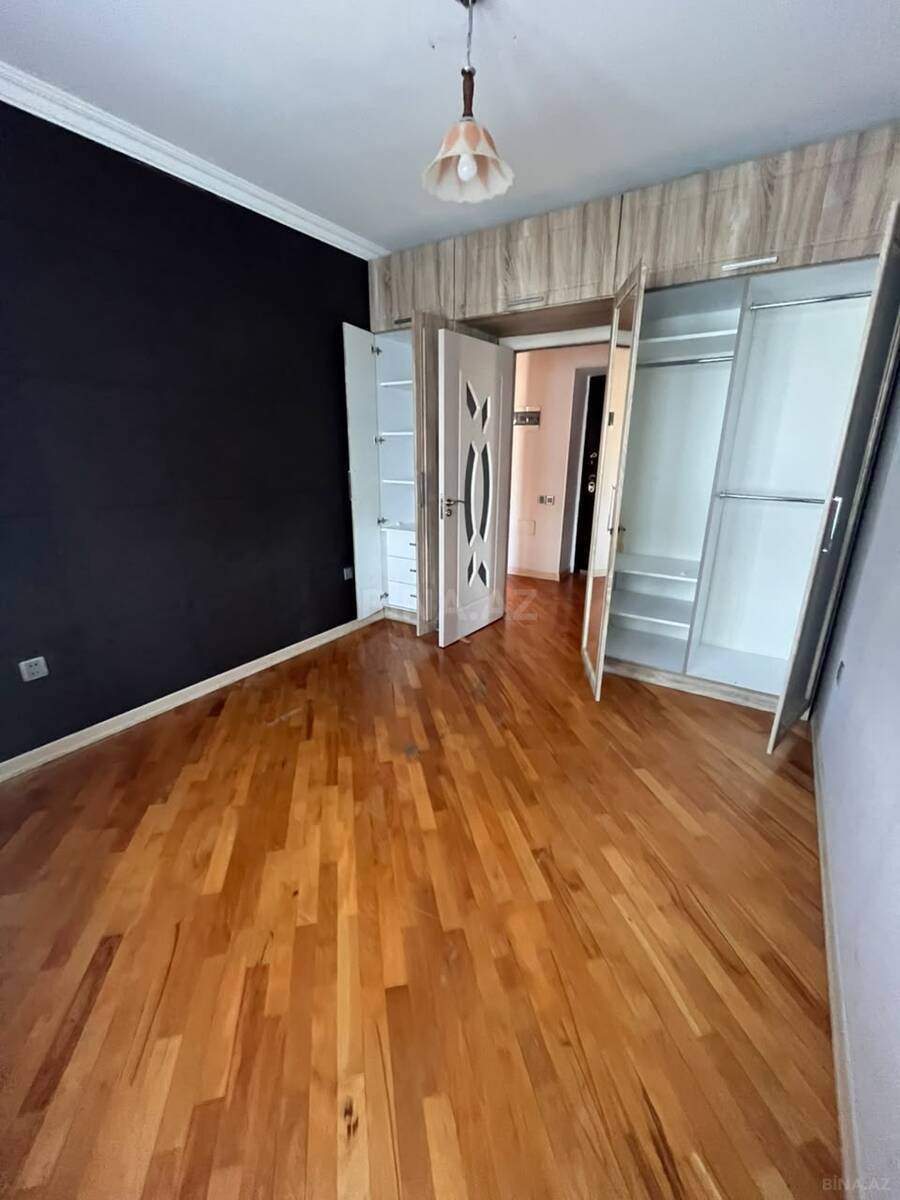 2 otaqlı Köhnə tikili, Xətai r., Bakı