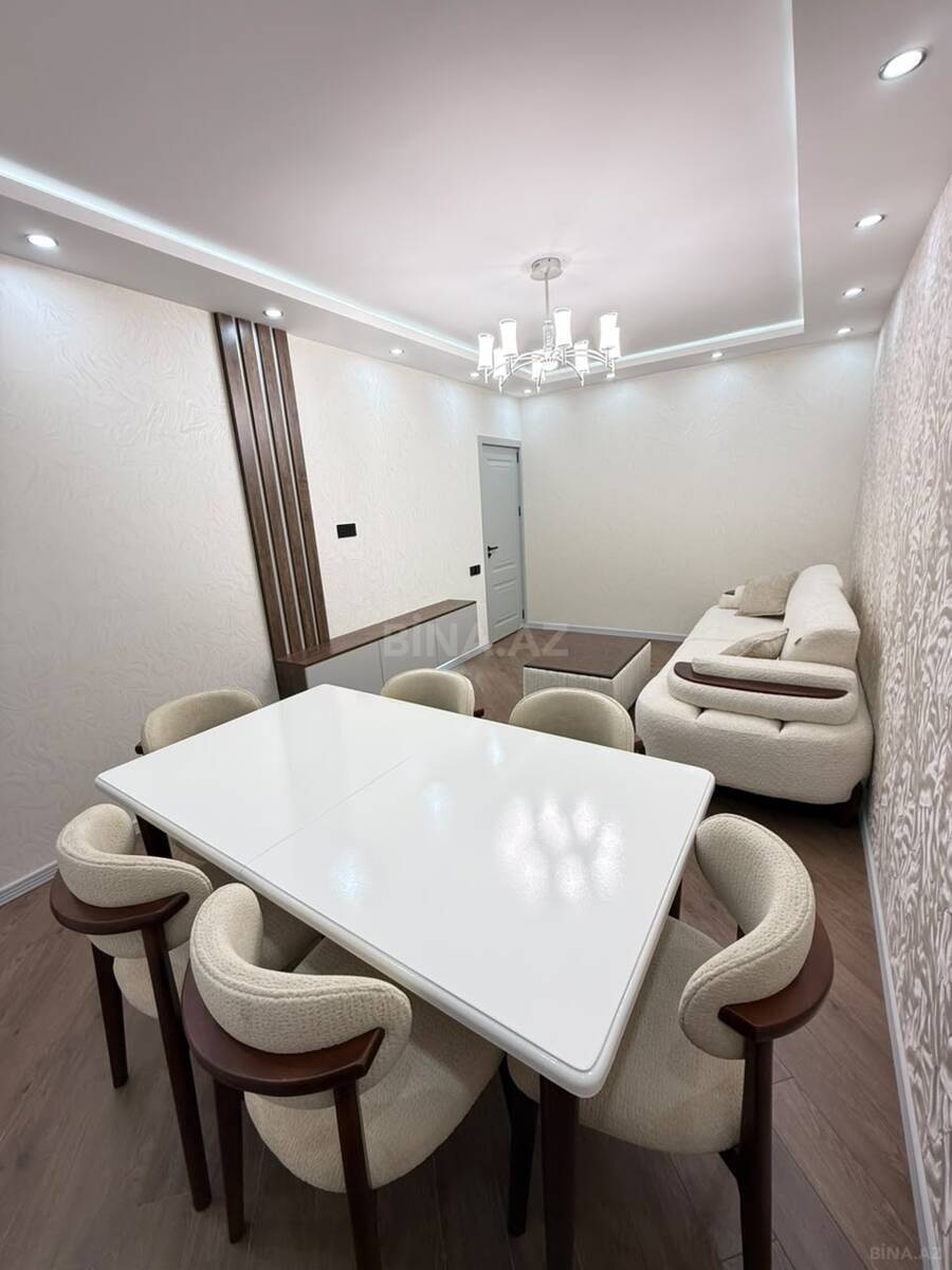3 otaqlı Köhnə tikili, Əhmədli m., Bakı